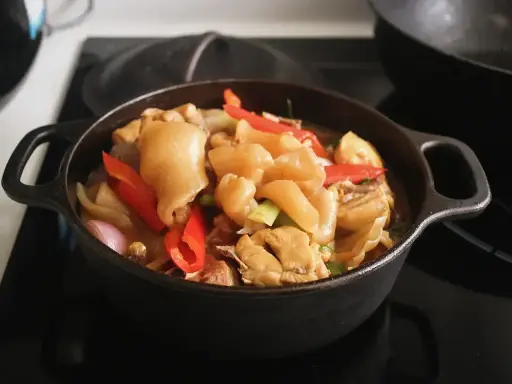Fish Maw & Chicken Pot